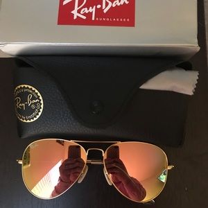 NEVER WORN Ray-Ban Rose Gold 3025 Aviators 58mm